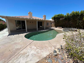 78354 Calico Glen Dr in Bermuda Dunes, CA - Building Photo - Building Photo