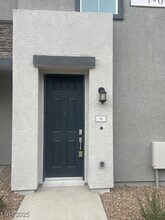 7226 N Decatur Blvd in Las Vegas, NV - Building Photo - Building Photo