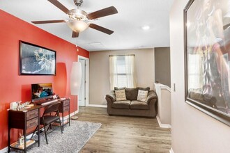 15461 Broad Brush Dr in Sun City Center, FL - Building Photo - Building Photo