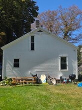 5408 Main St in Manchester, VT - Foto de edificio - Building Photo
