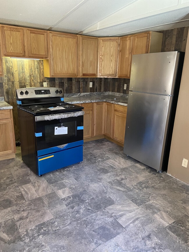 property at 127 Stumphs Ct