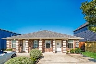 8424 Cannon St in Houston, TX - Building Photo