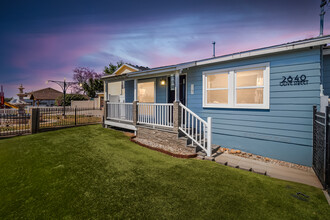 2840-44 Olive St in Lemon Grove, CA - Building Photo - Building Photo