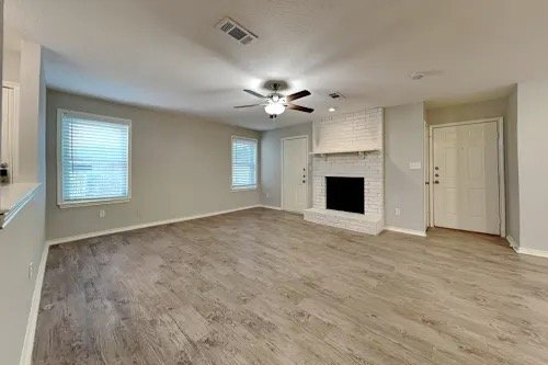 property at 1006 E Preston St