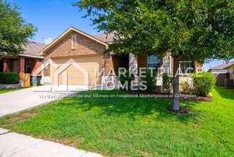 184 Wolfberry Path in Buda, TX - Building Photo - Building Photo