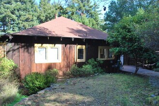 251 Marion Ave in Mill Valley, CA - Building Photo - Building Photo