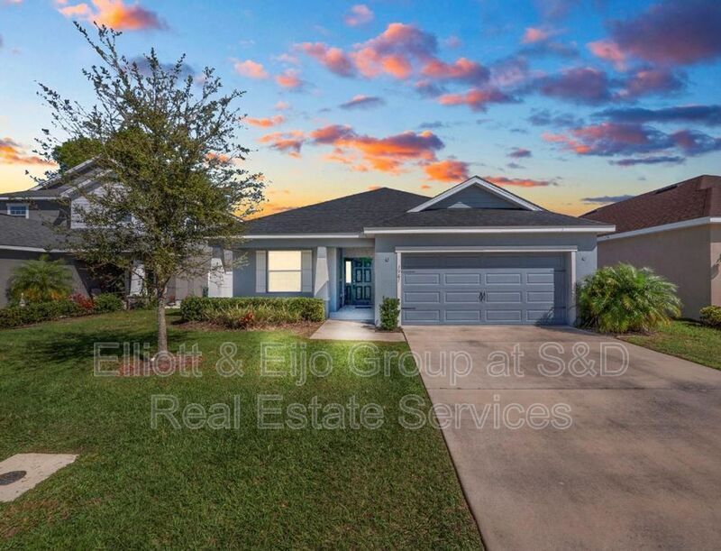 1961 Danes Ct in Lakeland, FL - Foto de edificio