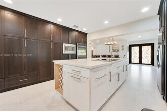 15300 SW 164th St in Miami, FL - Building Photo - Building Photo