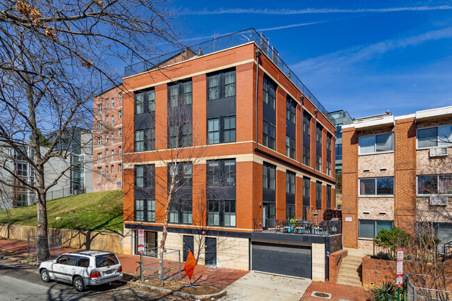 1421 Florida Ave NW in Washington, DC - Building Photo - Building Photo