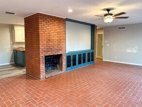 1505 Ronne Dr in Irving, TX - Building Photo - Building Photo