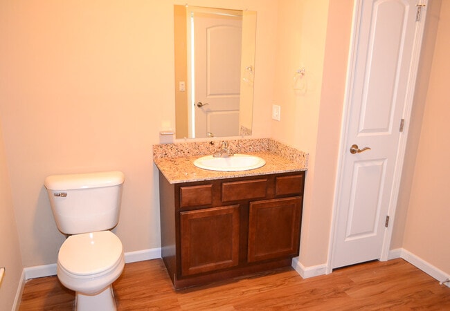 Timberline Terrace Apartments in Quincy, IL - Building Photo - Building Photo