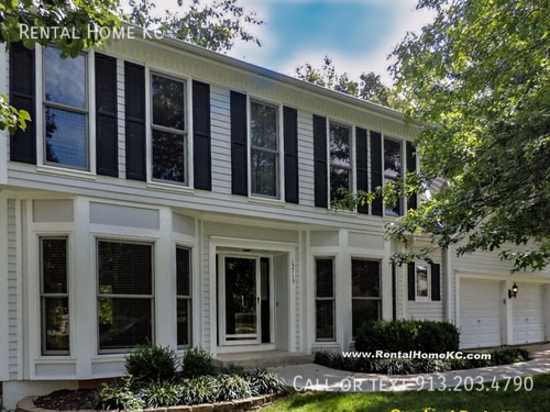 property at 15715 Beverly Ct