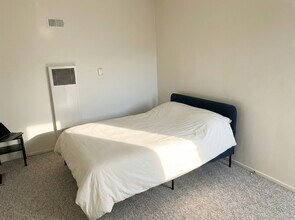 945 Gayley, Inc in Los Angeles, CA - Building Photo - Building Photo