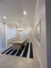 12016 Five Waters Cir in Ft. Myers, FL - Foto de edificio - Building Photo