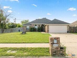 605 Paintbrush Dr in Harker Heights, TX - Foto de edificio - Building Photo