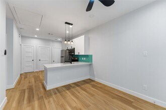 5420 Elysian St in Houston, TX - Building Photo - Building Photo