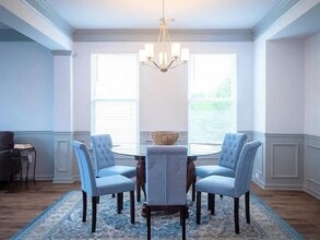 4461 Hazeltine Dr in Atlanta, GA - Building Photo - Building Photo
