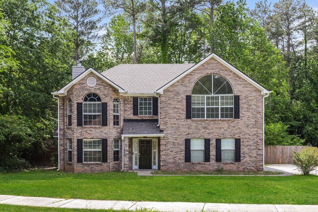 property at 355 Emerald Trce