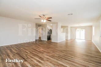 1633 E Dust Devil Dr in San Tan Valley, AZ - Foto de edificio - Building Photo