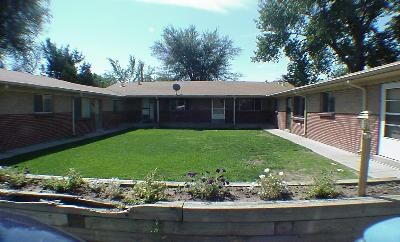 7520-7532 W 13th Ave in Lakewood, CO - Foto de edificio