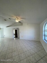 9 Lyons Pl in Palm Coast, FL - Building Photo - Building Photo
