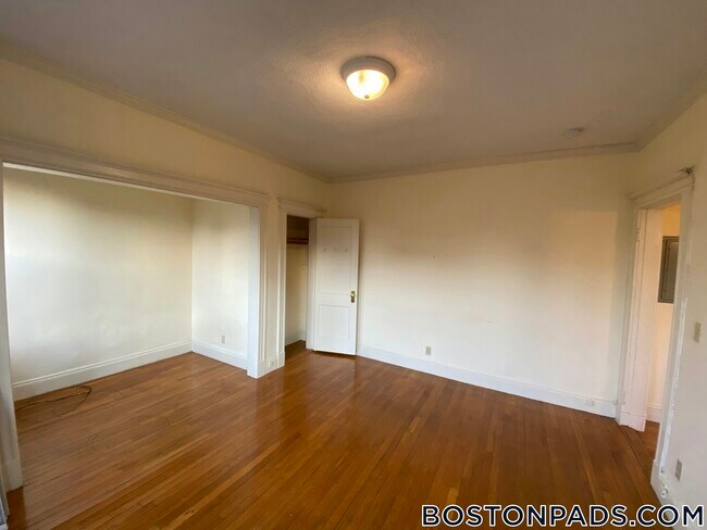 111 Park Dr