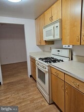 309 Florence Ave in Jenkintown, PA - Building Photo - Building Photo