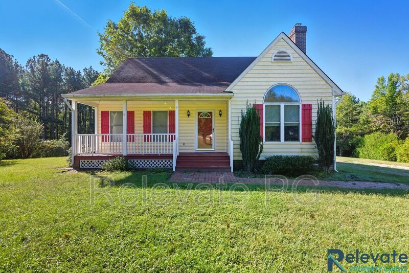 1131 Avatar Ct in Powhatan, VA - Building Photo