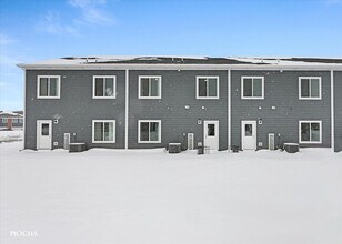 1234 Gillespie Ln in Yorkville, IL - Foto de edificio - Building Photo