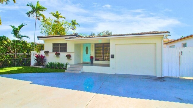 property at 6110 S Waterway Dr