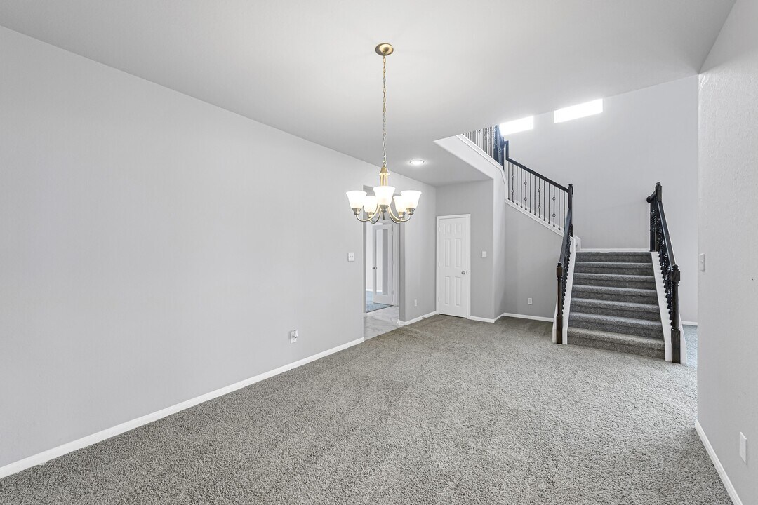 5462 Grand View Dr in Brookshire, TX - Building Photo