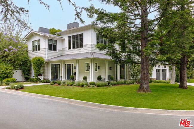 800 Greentree Rd in Los Angeles, CA - Building Photo - Building Photo