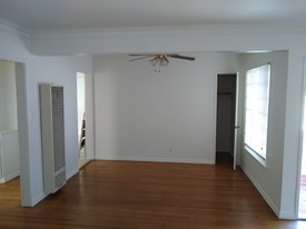 5078 Pickford St, Unit 5078 Pickford in Los Angeles, CA - Building Photo