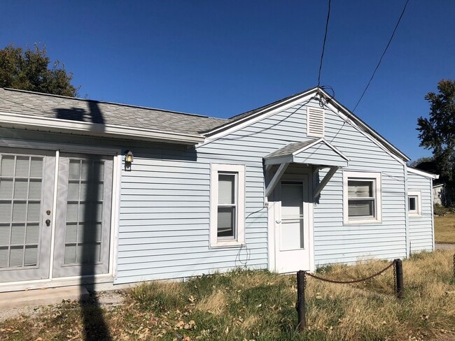 1223-1225 10th St in Bedford, IN - Building Photo - Building Photo