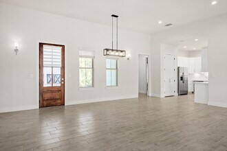 3200 Pinnacle Club Dr in Kerrville, TX - Building Photo - Building Photo