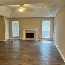 6905 Sandfield Dr, Unit IVY-1648 in Montgomery, AL - Building Photo - Building Photo