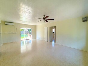 1141 NE 154th Terrace in North Miami Beach, FL - Building Photo - Building Photo