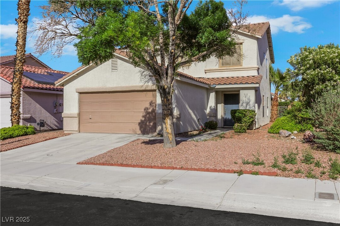 3644 Shanagolden St in Las Vegas, NV - Building Photo