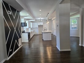 429 W 102nd Pl in Chicago, IL - Building Photo