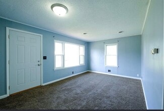 504 Rahm St in Salina, KS - Building Photo - Building Photo
