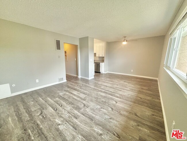 property at 1812 N Alvarado St
