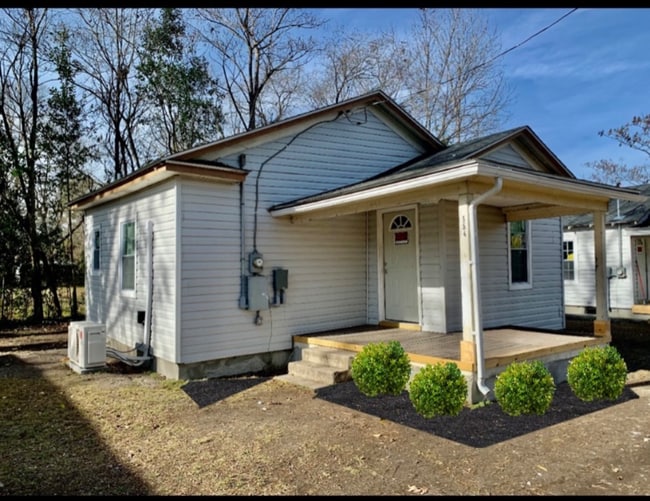 property at 554 Miller Pl
