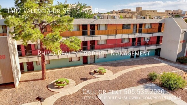 1402 Valencia Dr SE in Albuquerque, NM - Building Photo - Building Photo