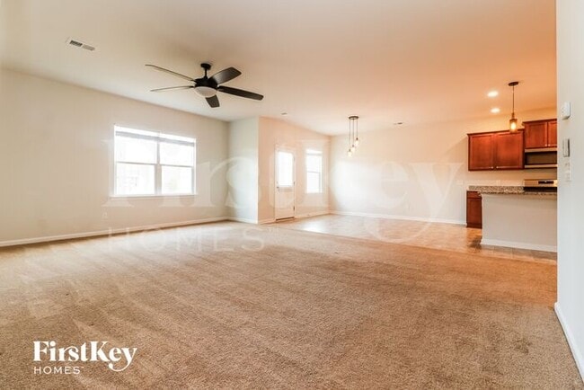 432 Silent Bluff Dr in Summerville, SC - Building Photo - Building Photo