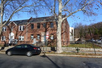 1842 M St NE in Washington, DC - Building Photo - Building Photo