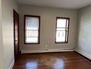 807 E 3rd St, Unit 3 in Boston, MA - Building Photo - Building Photo