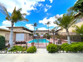 504 W F St in Ontario, CA - Building Photo