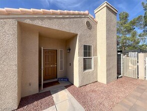 1193 Stormy Valley Rd in Las Vegas, NV - Building Photo - Building Photo