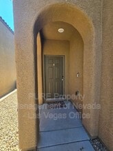 9389 Black Wolf Ave in Las Vegas, NV - Building Photo - Building Photo