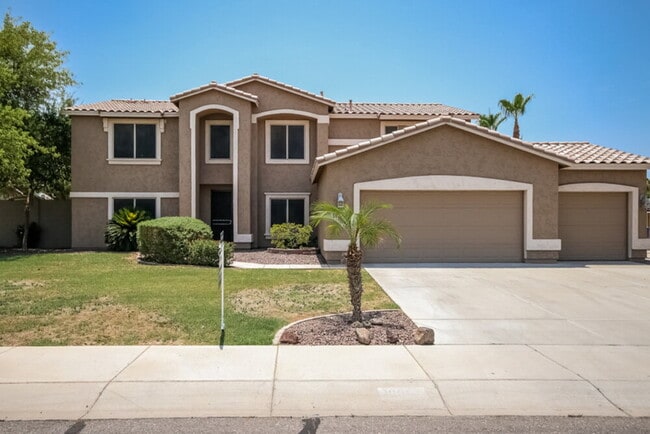 property at 1081 E Horseshoe Dr